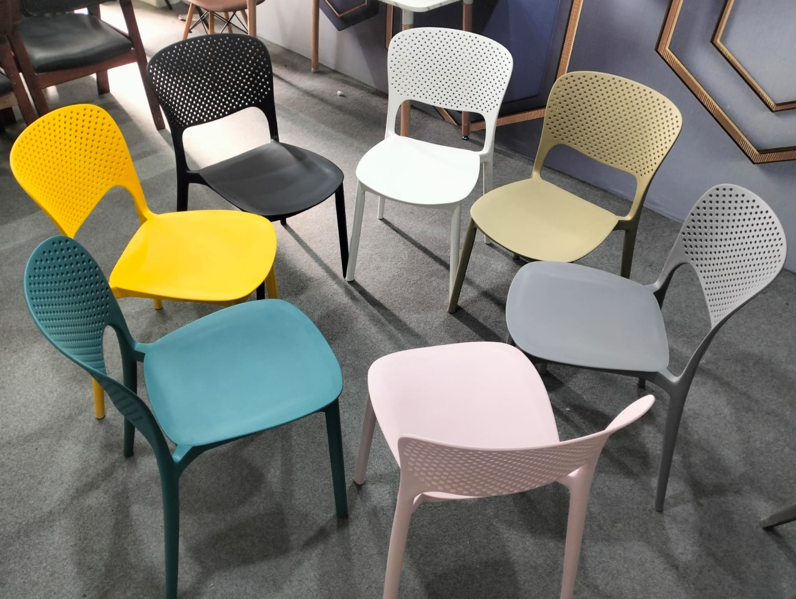 RK-D-901 – Modern Plastic Dining Chair thumbnail 7