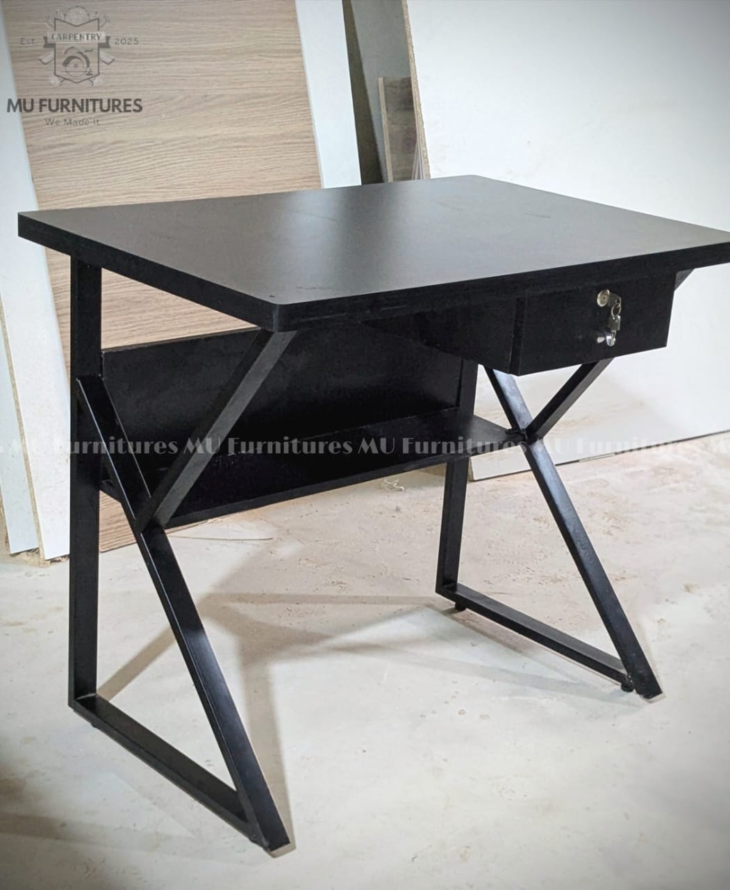 Model: RK-OT-104 Product Name: Office Table with Drawer