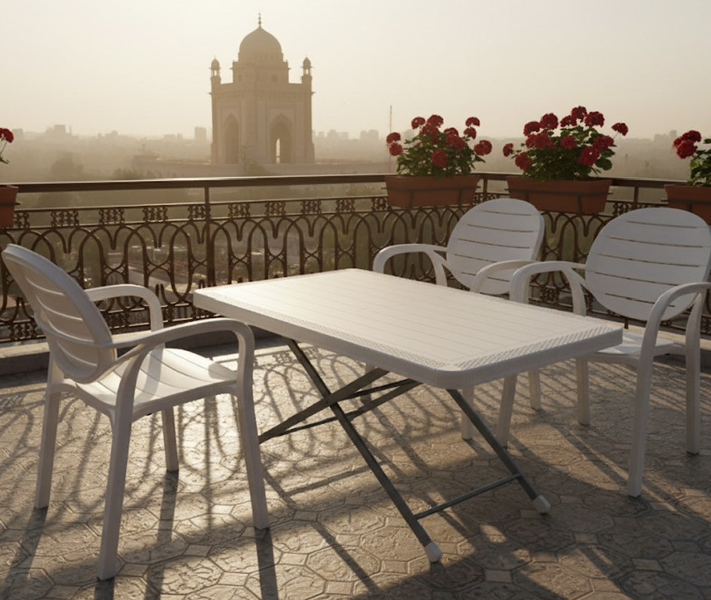 SPECTRUM PATTI CHAIRS SET MODEL SP-675 CHAIRS AND TABLE