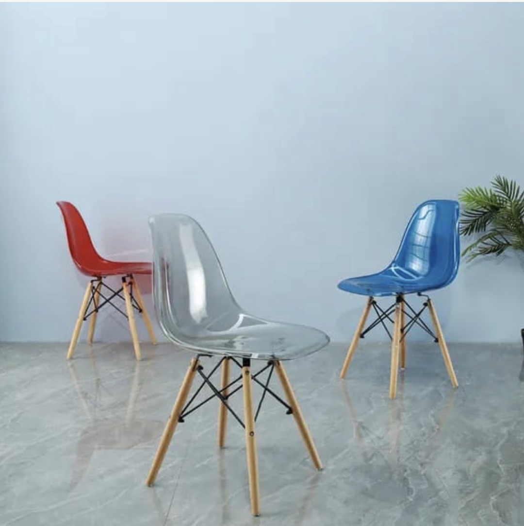 RK-204 Transparent Plastic Chair – Modern Elegance   thumbnail 3